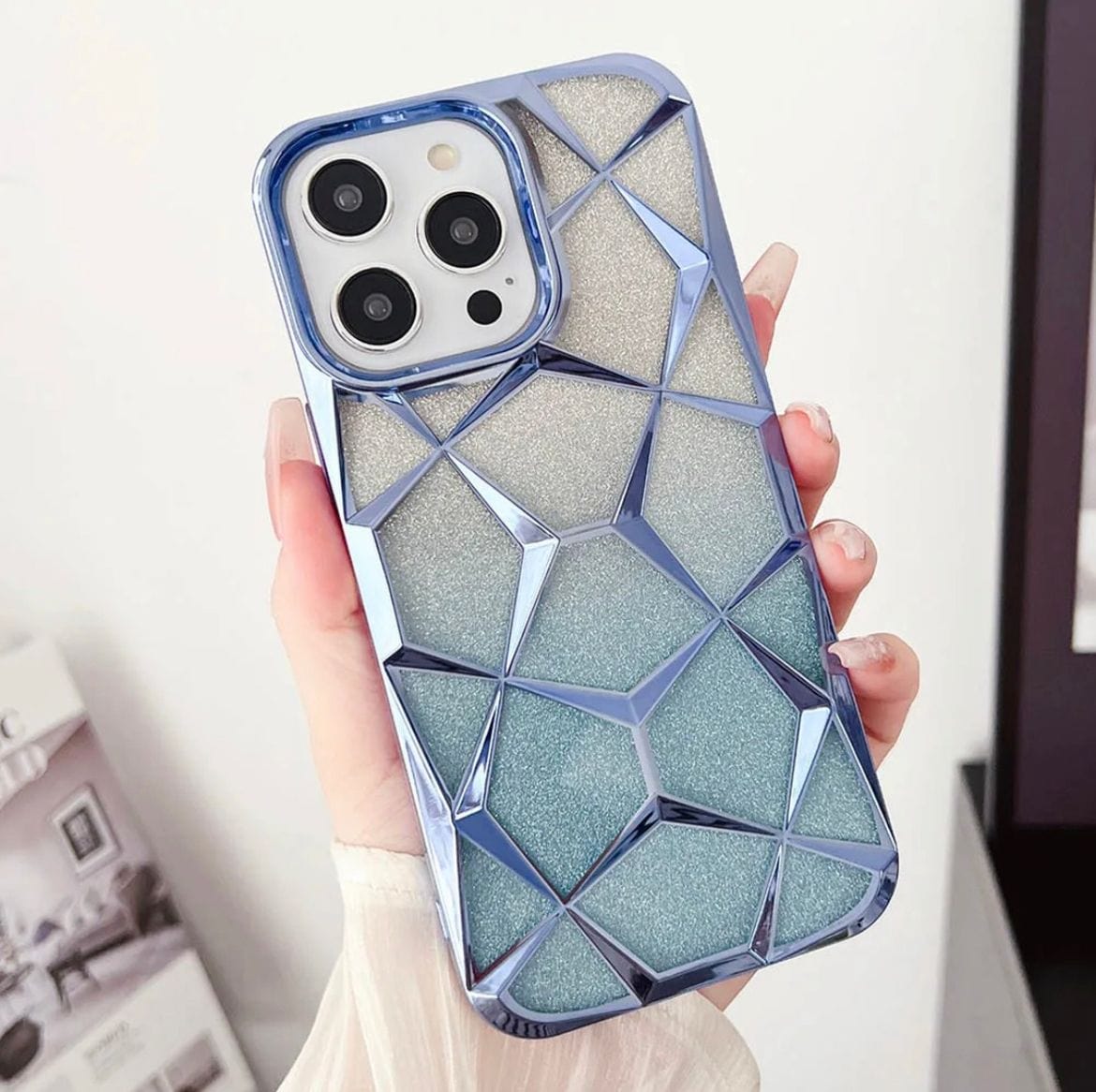 Geometric Shape Diamond Mesh Pattern Case Cover